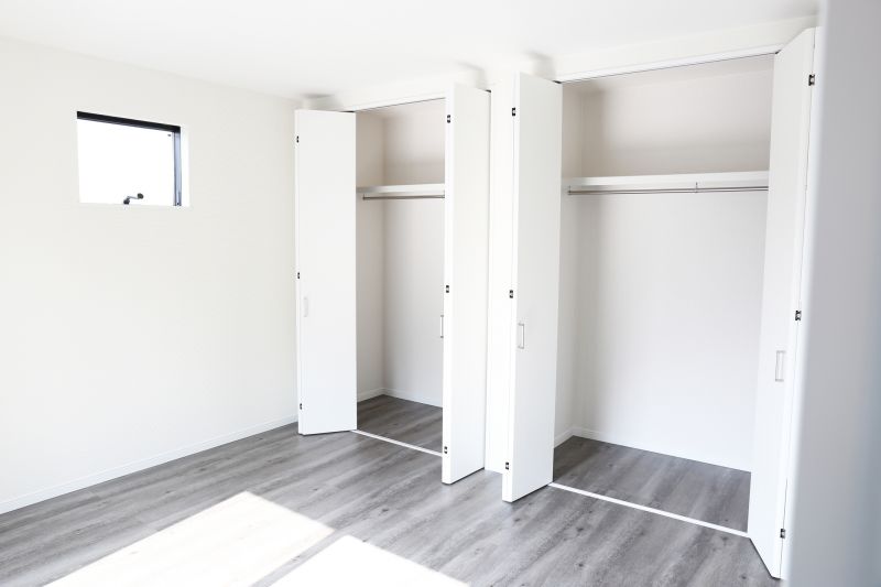 Accordion Door Repair in Alpharetta, GA